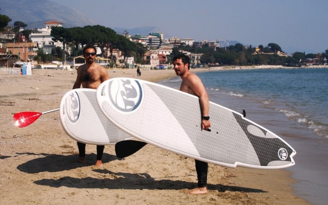 Esperti di paddle surf